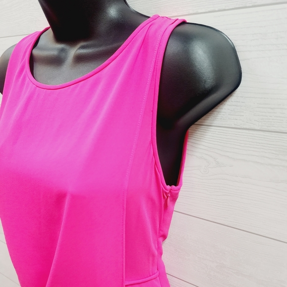 BCBG MaxAzria Cocktail Dress - Picture 3 of 8